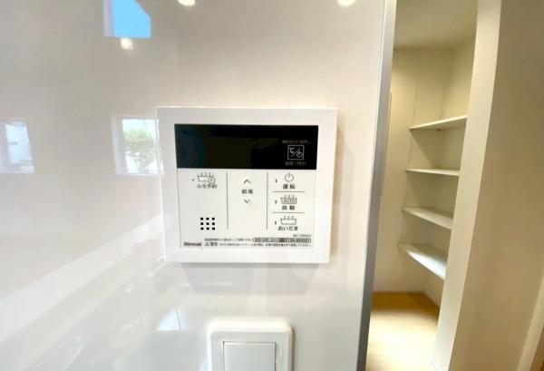 旭区金が谷１丁目全２棟２号棟