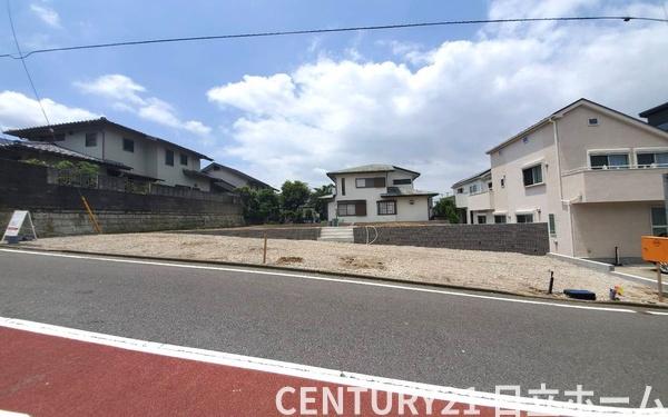旭区笹野台１丁目　全２棟２号棟