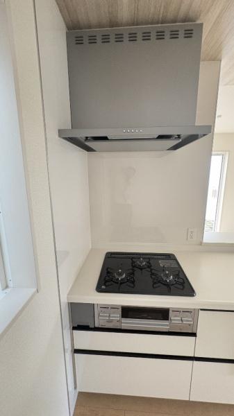 旭区中白根２丁目　全１棟