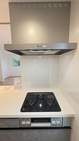 旭区川井本町　全２棟Ｃ号棟