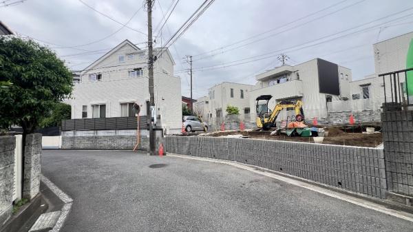 港南区東永谷３丁目　全1棟