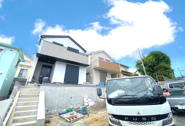 磯子区田中1丁目　全2棟1号棟