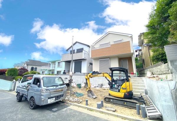 磯子区田中1丁目　全2棟2号棟