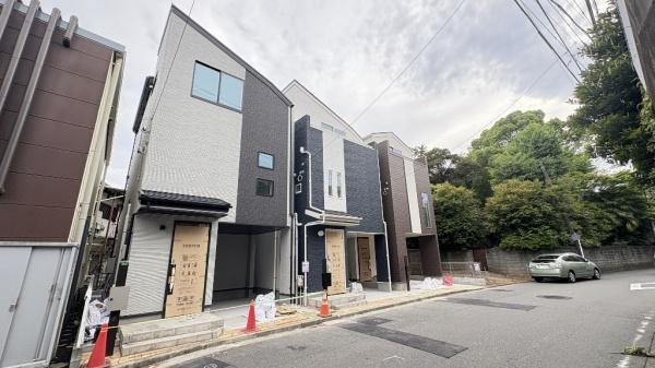 保土ヶ谷区常盤台２期　全３棟１号棟