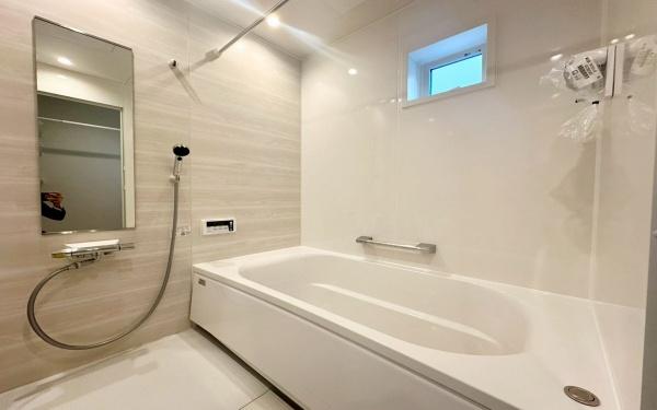 保土ヶ谷区上菅田町 全2棟B号棟(バス)