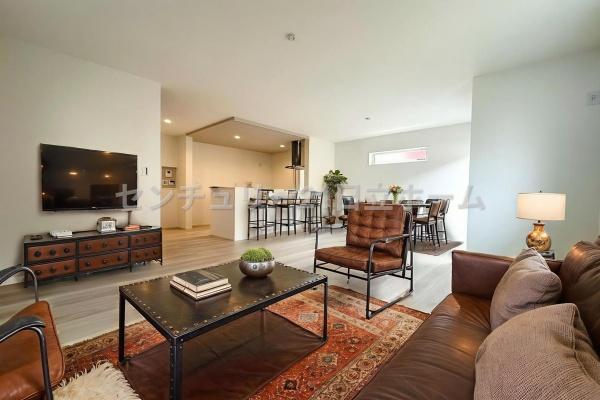 保土ヶ谷区上菅田町 全2棟B号棟(リビング)