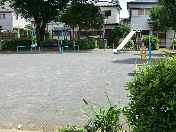 瀬谷区北新(谷戸尻公園)