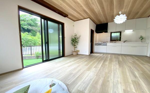 横浜市磯子区上中里町の中古一戸建て