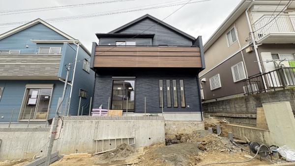 戸塚区名瀬町　全2棟2号棟