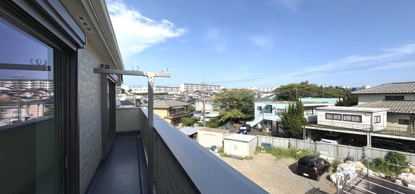 旭区上白根町　全２棟１号棟