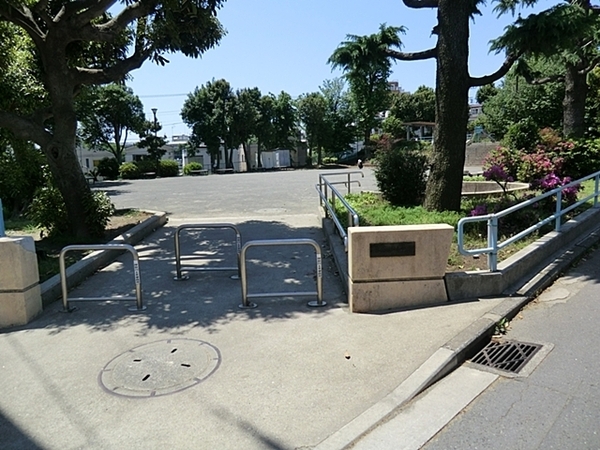 グラシアス横濱妙蓮寺(松見八幡公園)