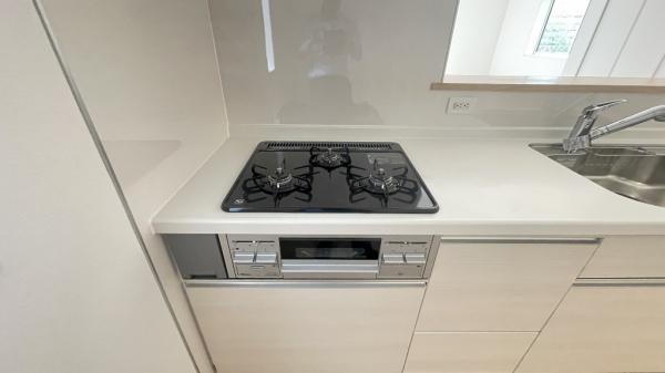 鎌倉市関谷　全２棟２号棟