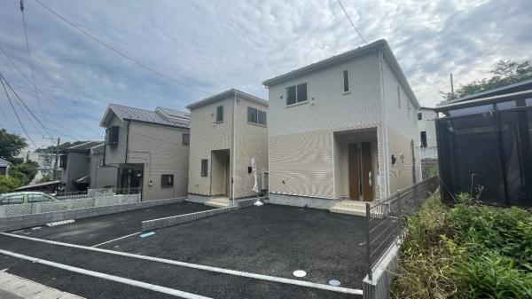 鎌倉市関谷　全２棟２号棟