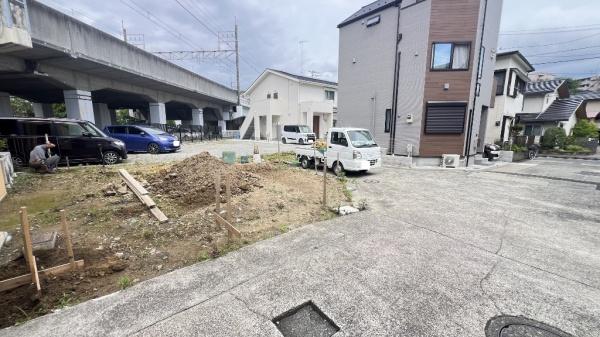栄区飯島町　全１棟