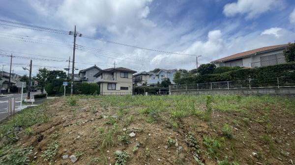 横浜市金沢区富岡西４丁目の土地