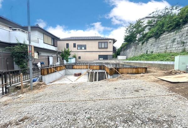 鶴見区下末吉5丁目　戸建