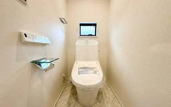 保土ケ谷区鎌谷町 全1棟1号棟(トイレ)