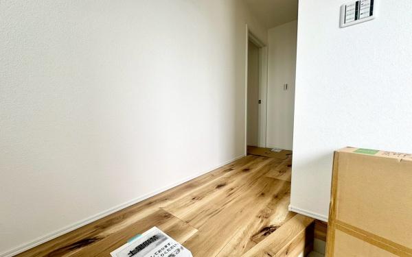 保土ケ谷区鎌谷町 全1棟1号棟(洋室)