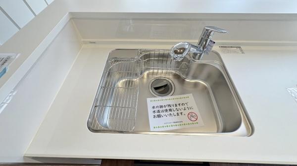 港北区高田西１期　全１棟１号棟