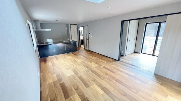 鶴見区駒岡１丁目　全６棟Ｅ号棟