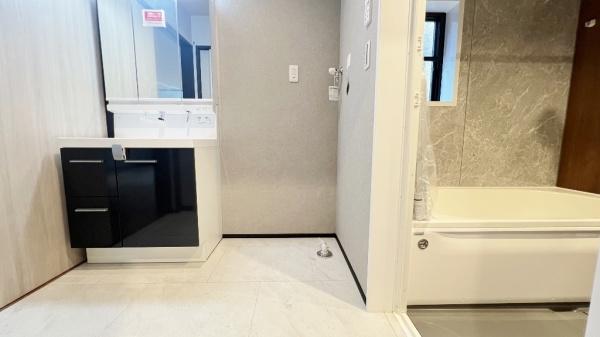 鶴見区駒岡１丁目　全６棟Ｅ号棟