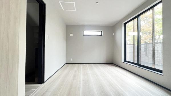 鶴見区駒岡１丁目　全６棟Ｅ号棟