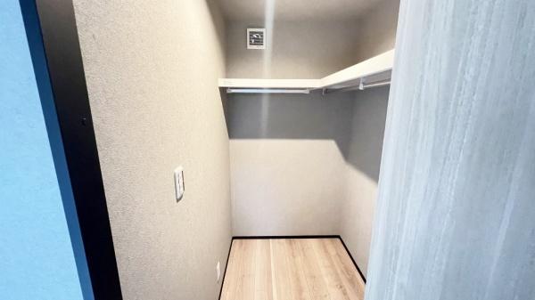 鶴見区駒岡１丁目　全６棟Ｅ号棟