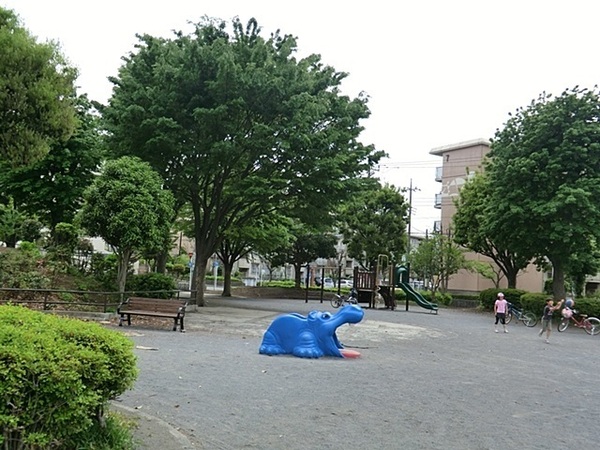 横浜市瀬谷区橋戸1丁目の中古一戸建て(橋戸原公園)