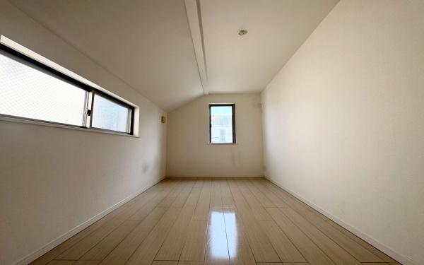 横浜市港南区芹が谷５丁目の中古一戸建て