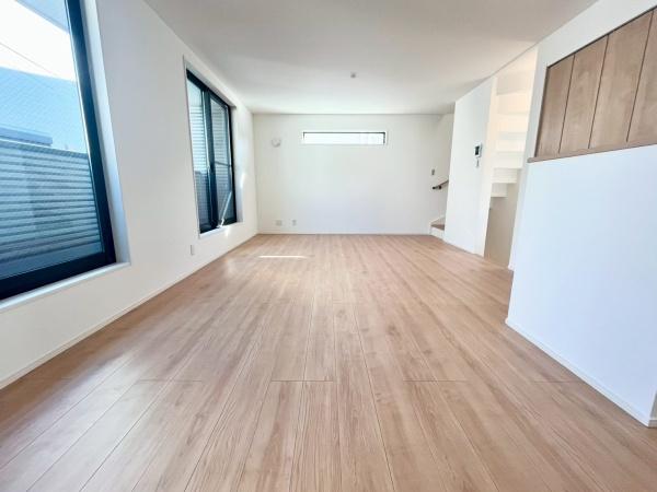 鶴見区馬場５丁目　全１６棟１０号棟