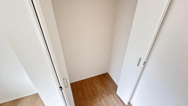 鶴見区駒岡４丁目全２棟２号棟