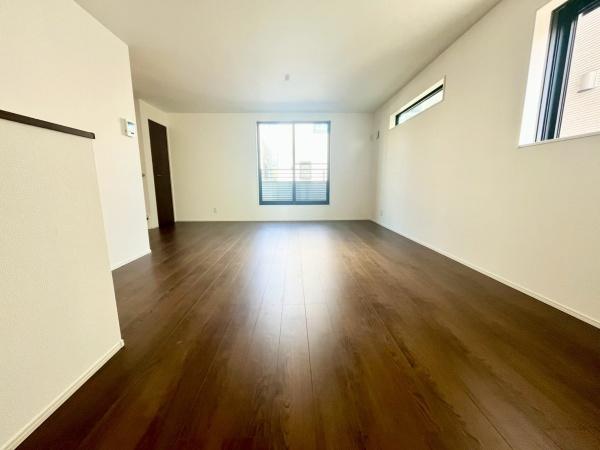 鶴見区馬場５丁目　全１６棟１２号棟