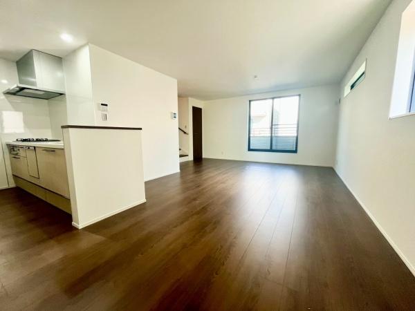 鶴見区馬場５丁目　全１６棟１２号棟