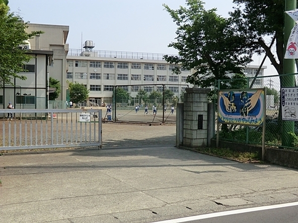 海老名市杉久保南3丁目の新築一戸建(海老名市立有馬中学校)