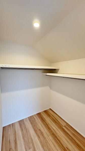 港南区日限山４丁目　全２棟１号棟