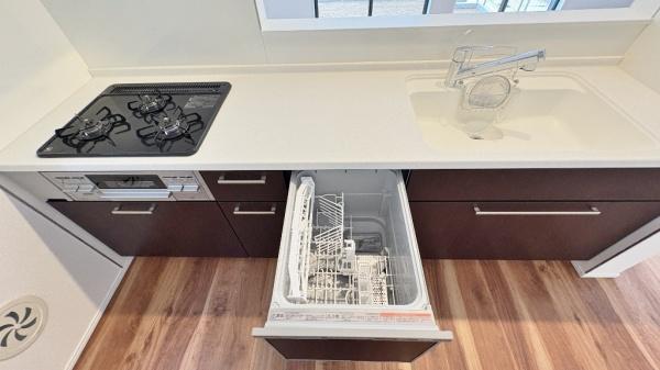 港南区日限山４丁目　全２棟２号棟