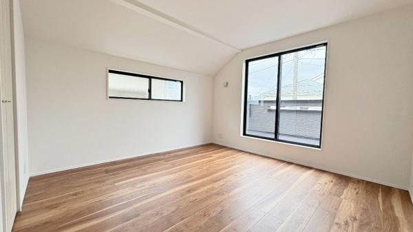 港南区日限山４丁目　全２棟２号棟