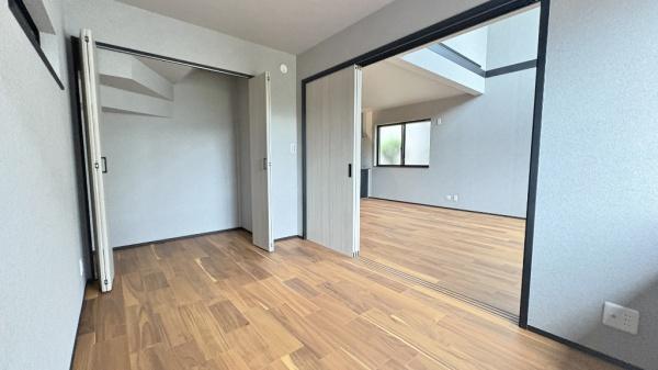 座間市緑ケ丘５丁目　全２棟Ａ号棟