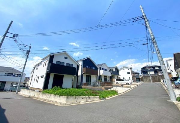 旭区市沢町　１４号棟