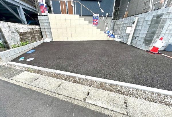 旭区上白根町第６　１号棟