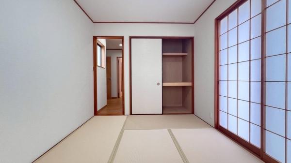 横浜市港南区日野中央１丁目の中古一戸建て