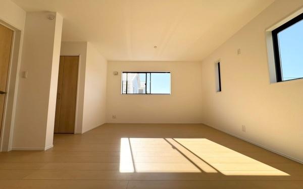 川崎市宮前区五所塚１丁目の新築一戸建