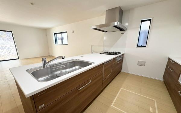 川崎市宮前区五所塚１丁目の新築一戸建