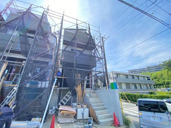 港南区港南2丁目　全2棟Ｂ号棟