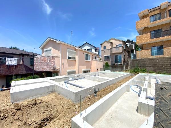 港南区港南５丁目２期　全３棟１号棟