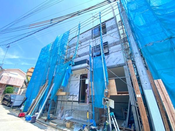港南区港南５丁目１期　全３棟２号棟