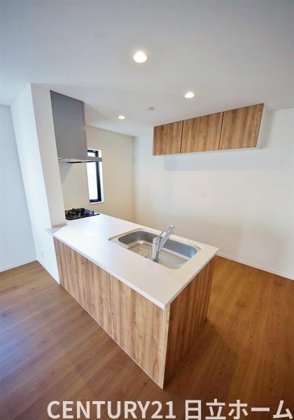 鶴見区馬場５丁目　全３棟２号棟