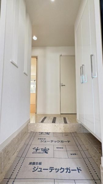 横浜市磯子区磯子２丁目の中古一戸建て