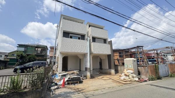 宮前区南野川３丁目　全２棟Ｂ号棟