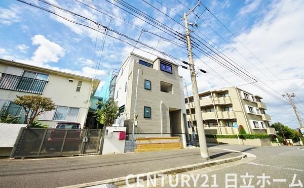 港南区丸山台2丁目　全3棟2号棟